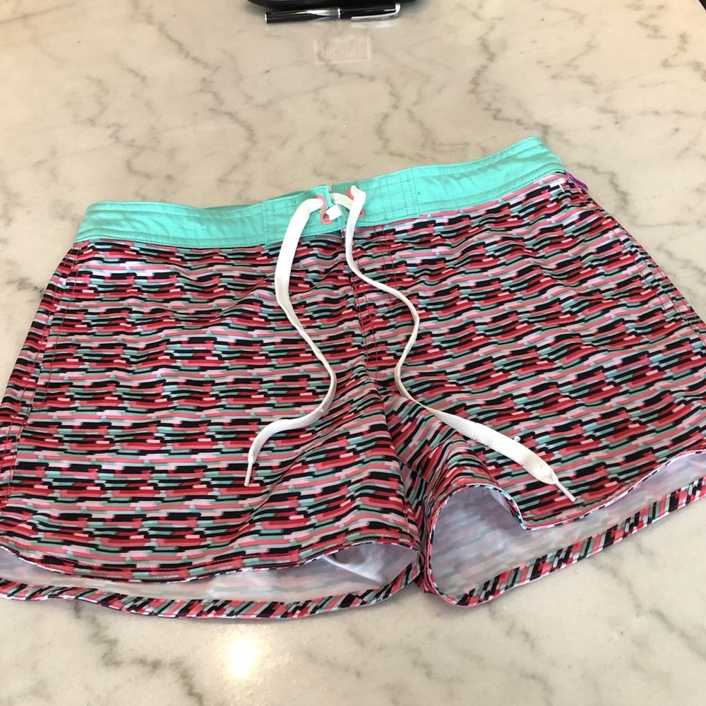 Brand new swim suit shorts✨